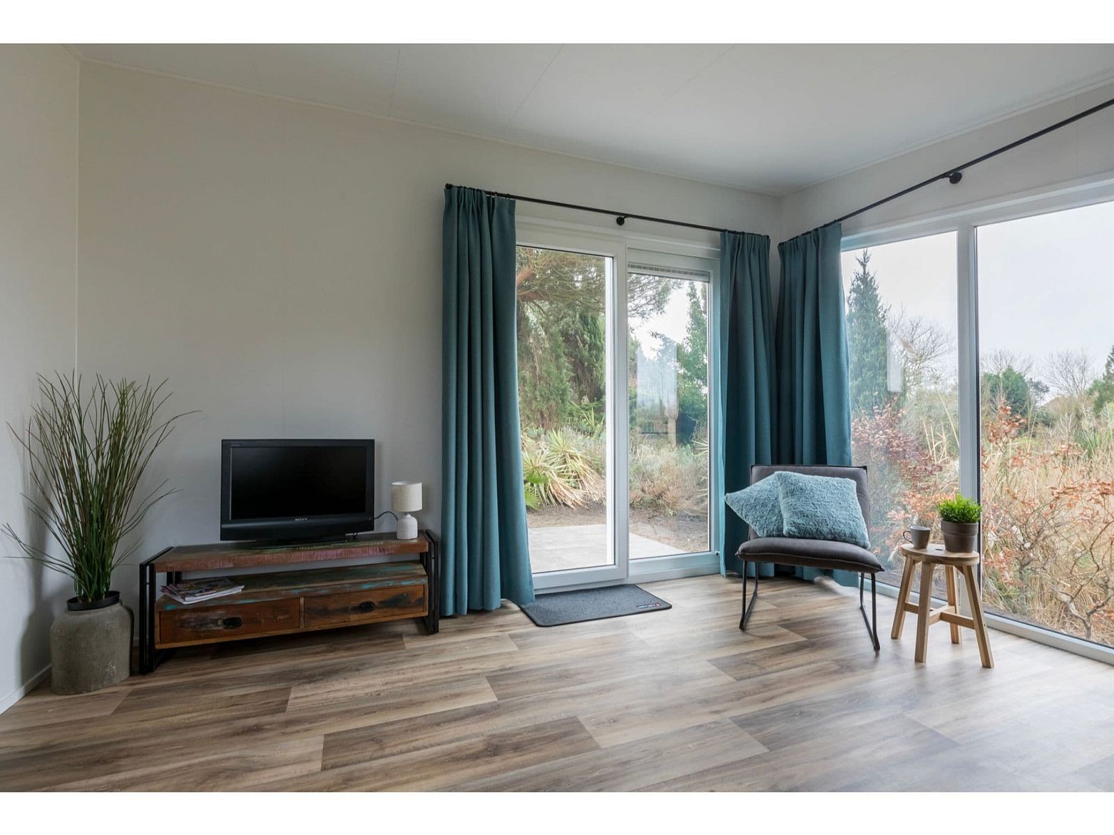 Verblijf 6209113 - Vakantiewoning Walcheren - Fort den Haak - Chalet 1 t/m 10 huisdiervrij