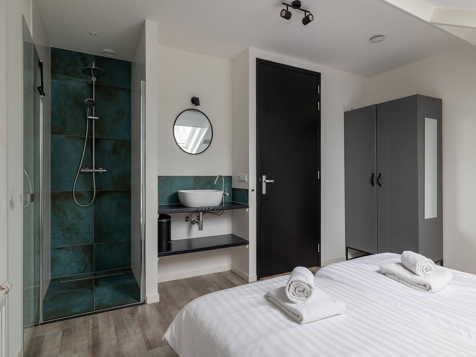 Guest house 6209115 - Holiday property Walcheren - Oranjezon app 4p