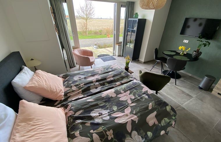 Luxury bathroom in Holiday home in Vrouwenpolder, Walcheren, Zeeland with modern amenities.