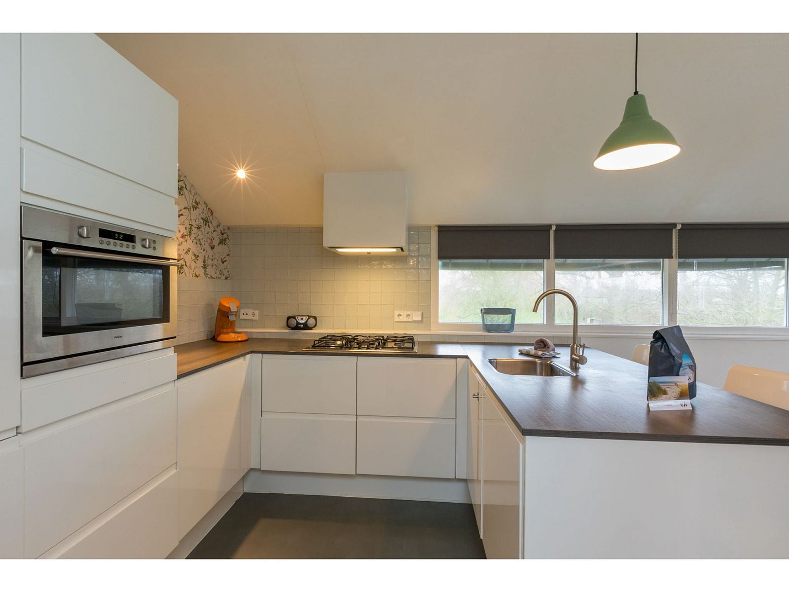 Guest house 620997 - Apartment Walcheren - Appartement - Kon Emmaweg 6  Vrouwenpolder bovenapp