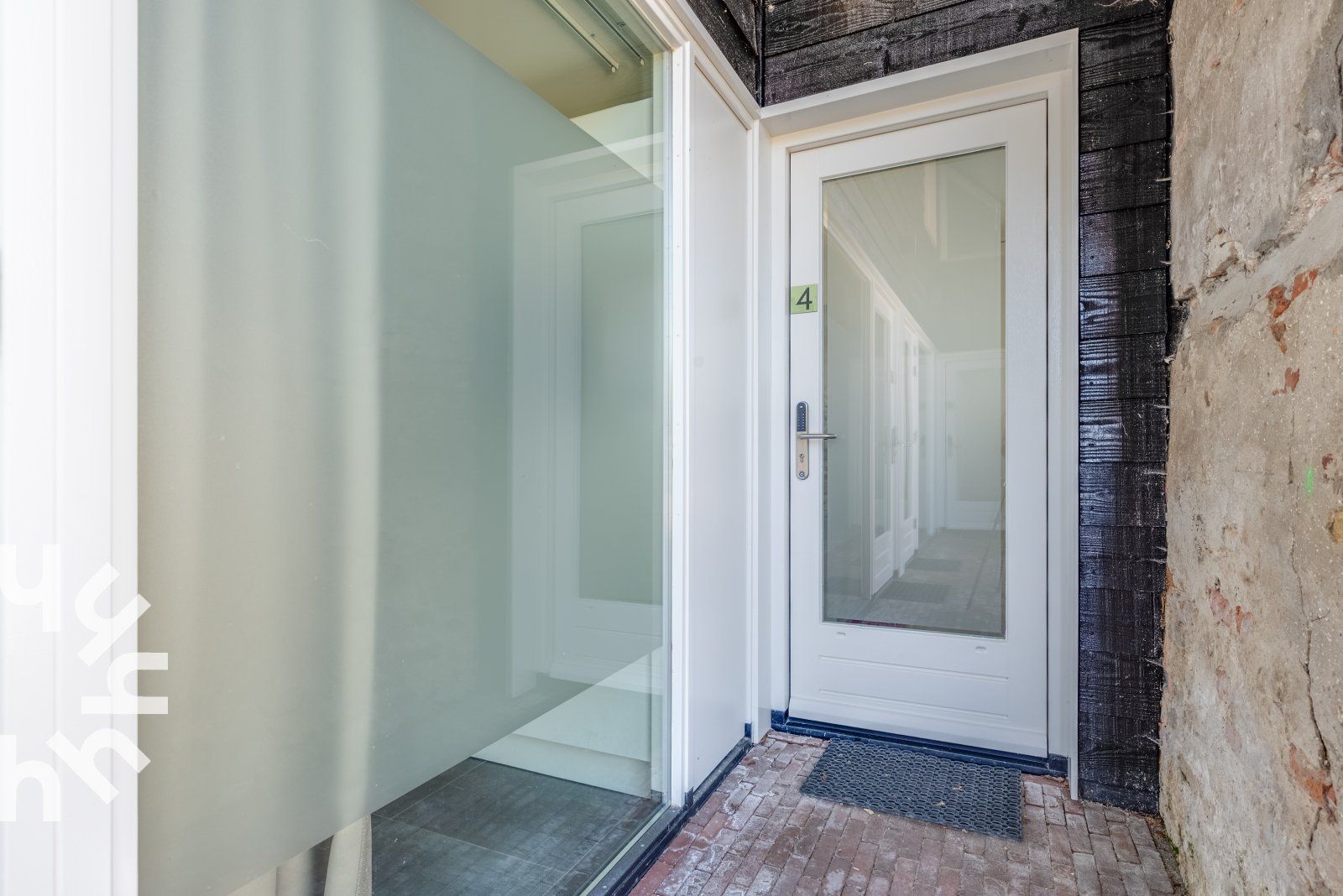 Modern entrance and toilet in vacation home ZE1151, Veere, Walcheren, Zeeland, ideal for comfort.