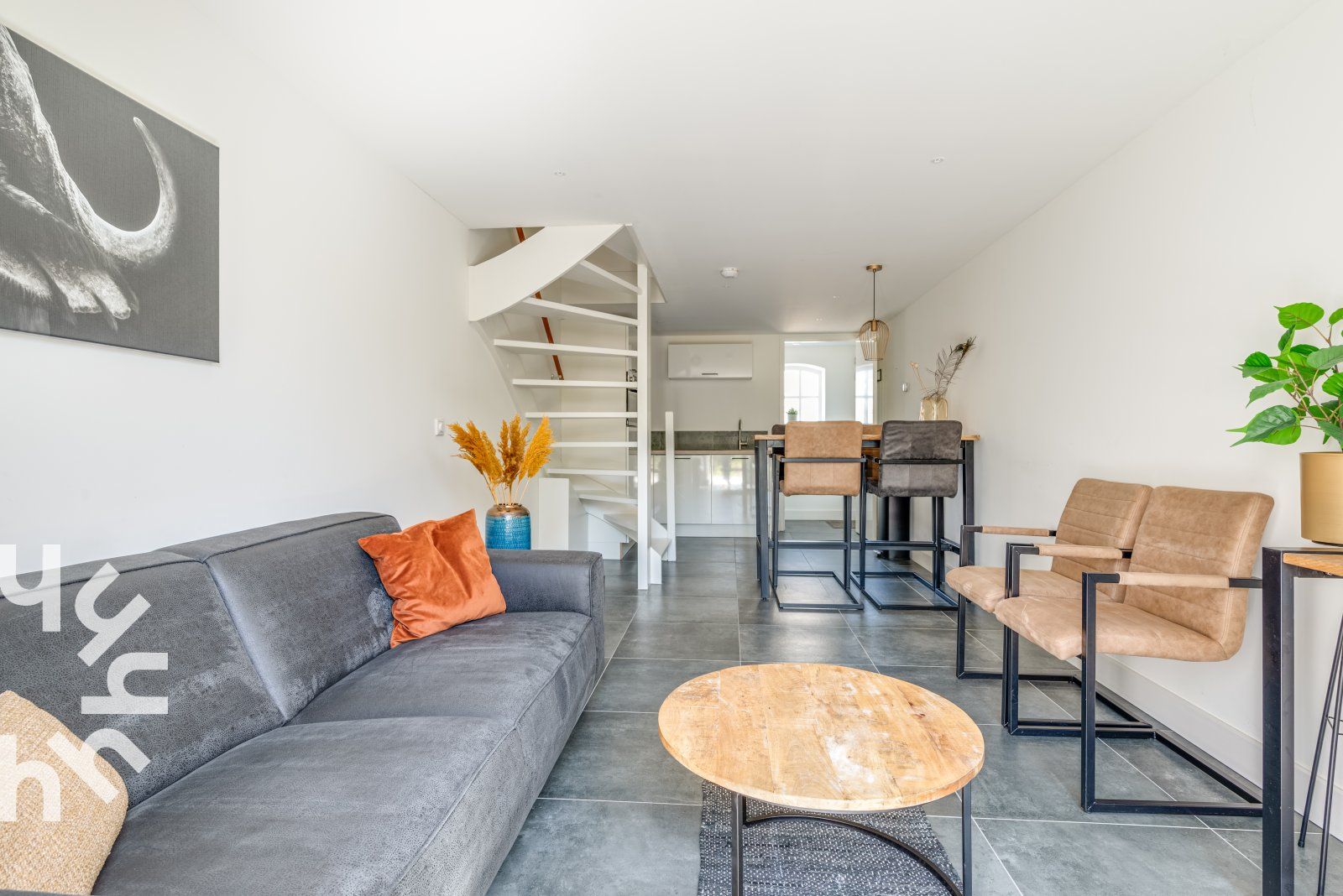 Stylish bathroom with double sink in vacation home ZE1151, Veere, Walcheren, Zeeland.