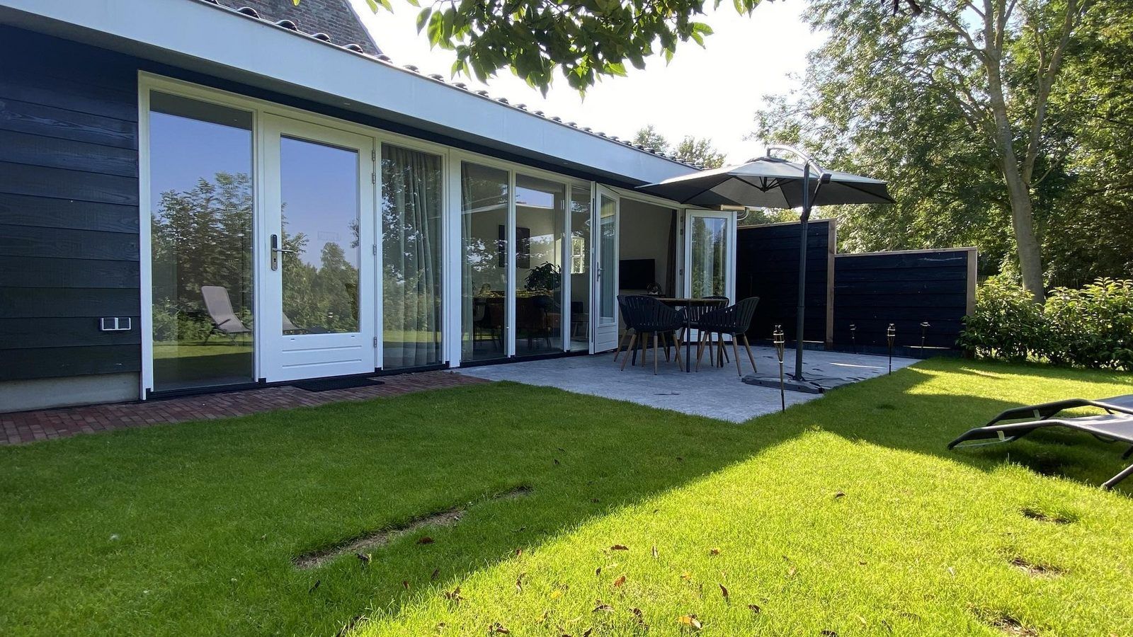 Enjoy the sunny terrace at VZ1064 Luxury vacation apartment in Veere, Walcheren, Zeeland.