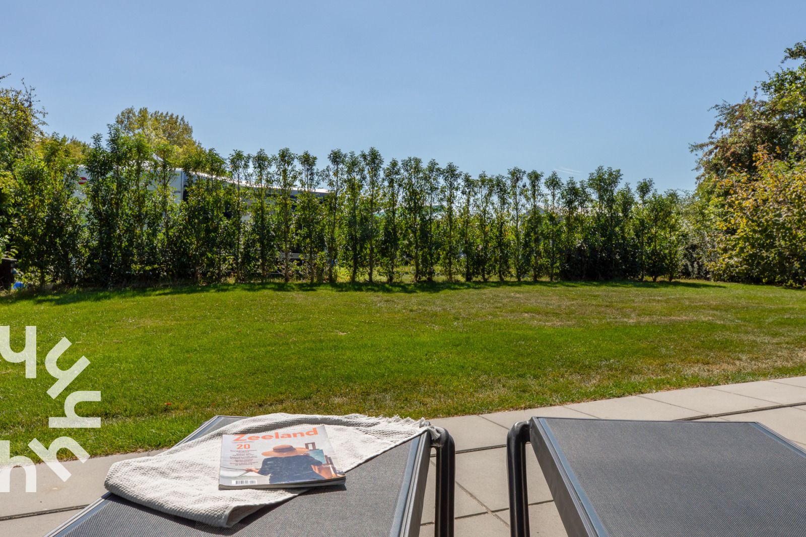 Gezellige eetkamer en keuken in vakantiehuis ZE1470, Grijpskerke, Walcheren, Zeeland.