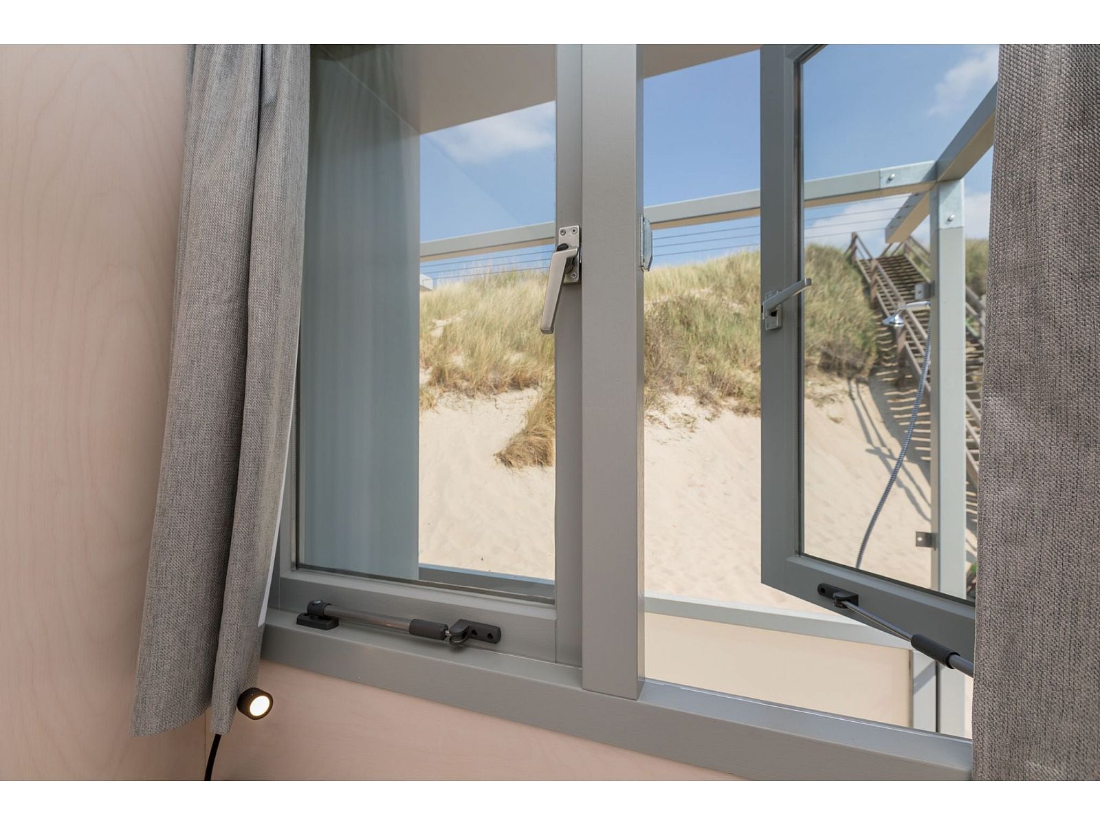 Unterkunft 623017 - Ferienhaus Walcheren - Slaapstrandhuisje - Strand dishoek 68  Dishoek