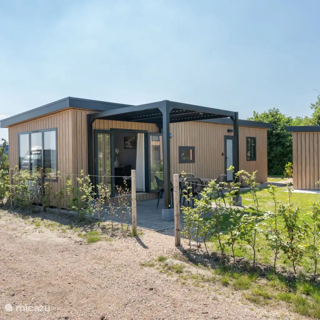 Guest house 623402 - Chalet Walcheren - Luxe Chalet op Minicamping Waarde
