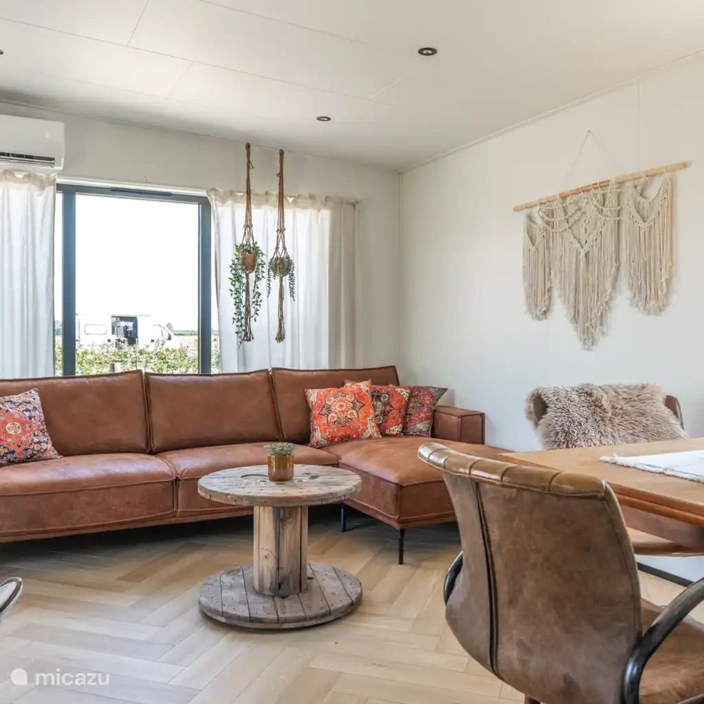 Guest house 623402 - Chalet Walcheren - Luxe Chalet op Minicamping Waarde
