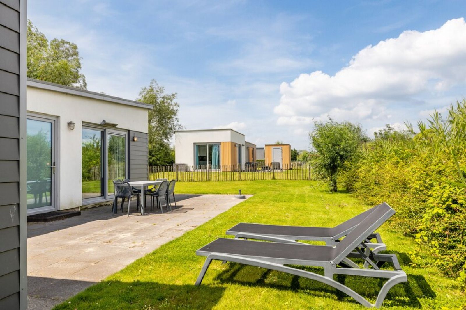 Verblijf 6301150 - Vakantiewoning Zeeuws-Vlaanderen - Lodge 6B