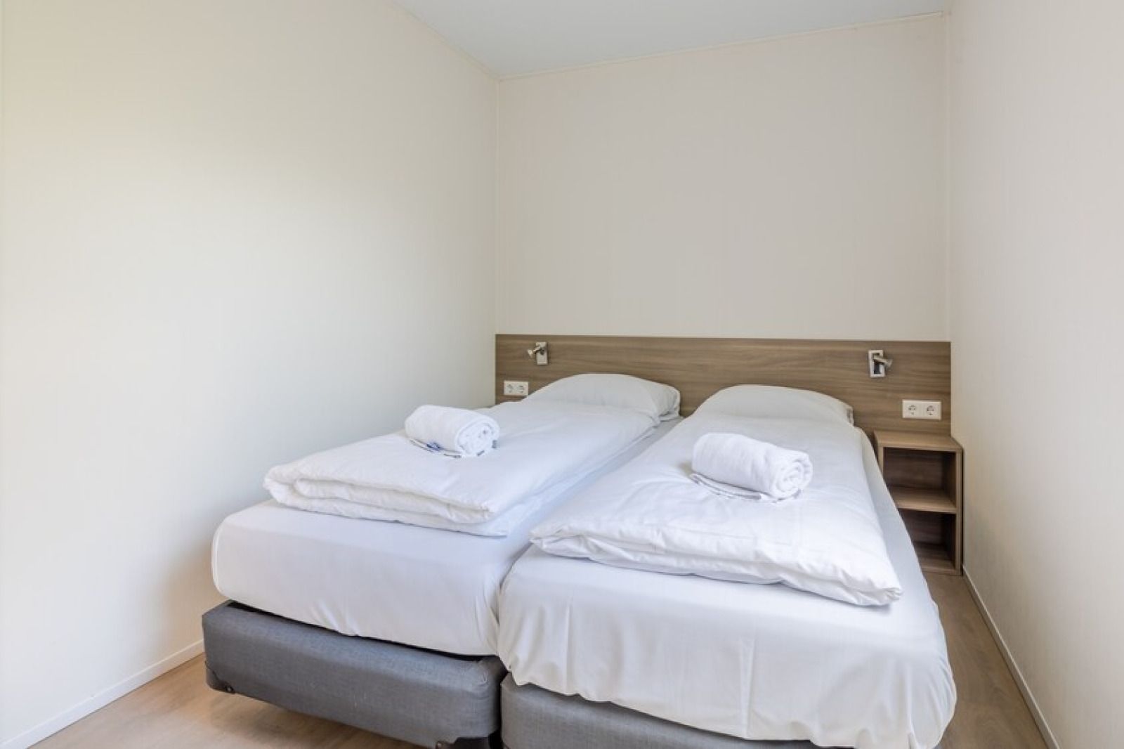 Verblijf 6301150 - Vakantiewoning Zeeuws-Vlaanderen - Lodge 6B