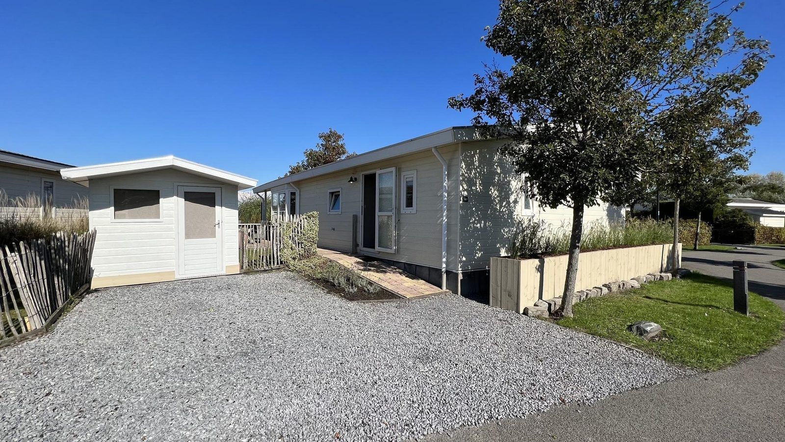 Vorderansicht von VZ807 Ferienhaus Breskens, ein gemuetliches Ferienhaus in Zeeland.