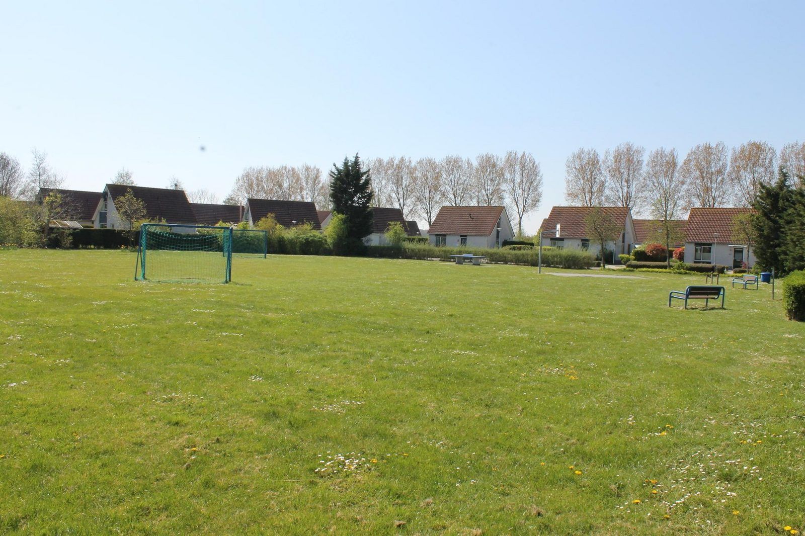 VZ967 Ferienhaus in Breskens, schoener Sonnenuntergang am Strand in Zeeuws-Vlaanderen, Zeeland.