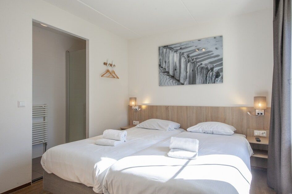 Guest house 630510 - Holiday property Zeeuws-Vlaanderen - Villa 6B Luxe