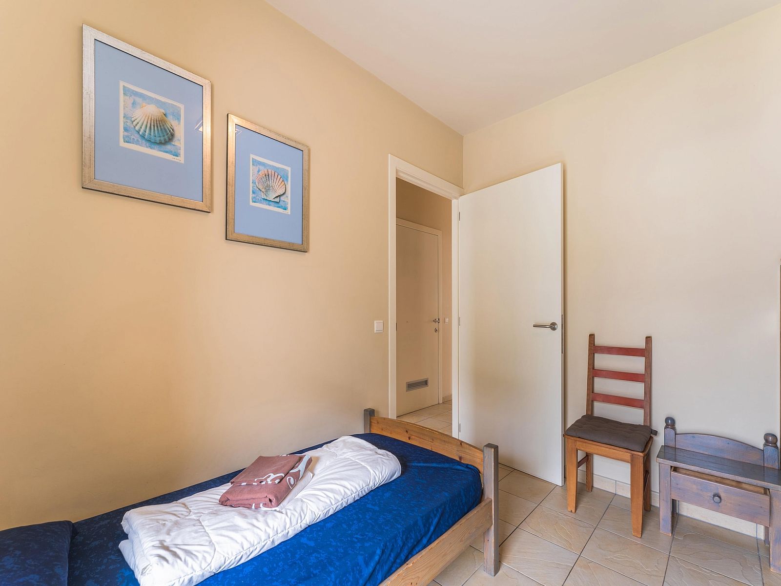 Guest house 630570 - Apartment Zeeuws-Vlaanderen - Stormvogel 1