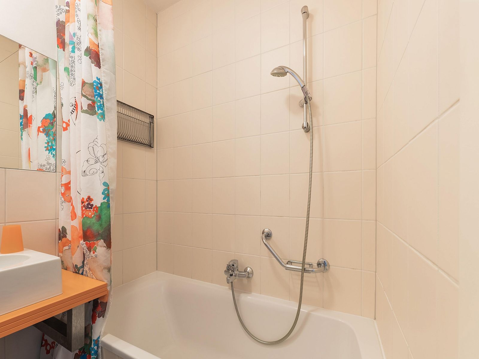 Guest house 630570 - Apartment Zeeuws-Vlaanderen - Stormvogel 1