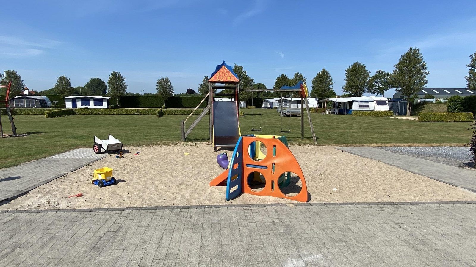 Guest house 631418 - Holiday property Zeeuws-Vlaanderen - VZ007 Vakantiehuis Groede