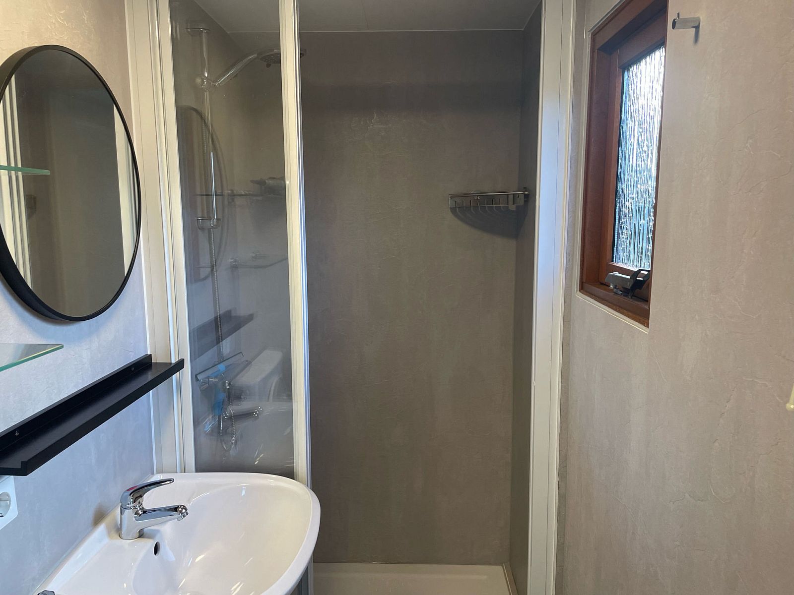 Guest house 631650 - Holiday property Zeeuws-Vlaanderen - Vakantiehuis NV 10 - Beach Resort Nieuwvliet Bad