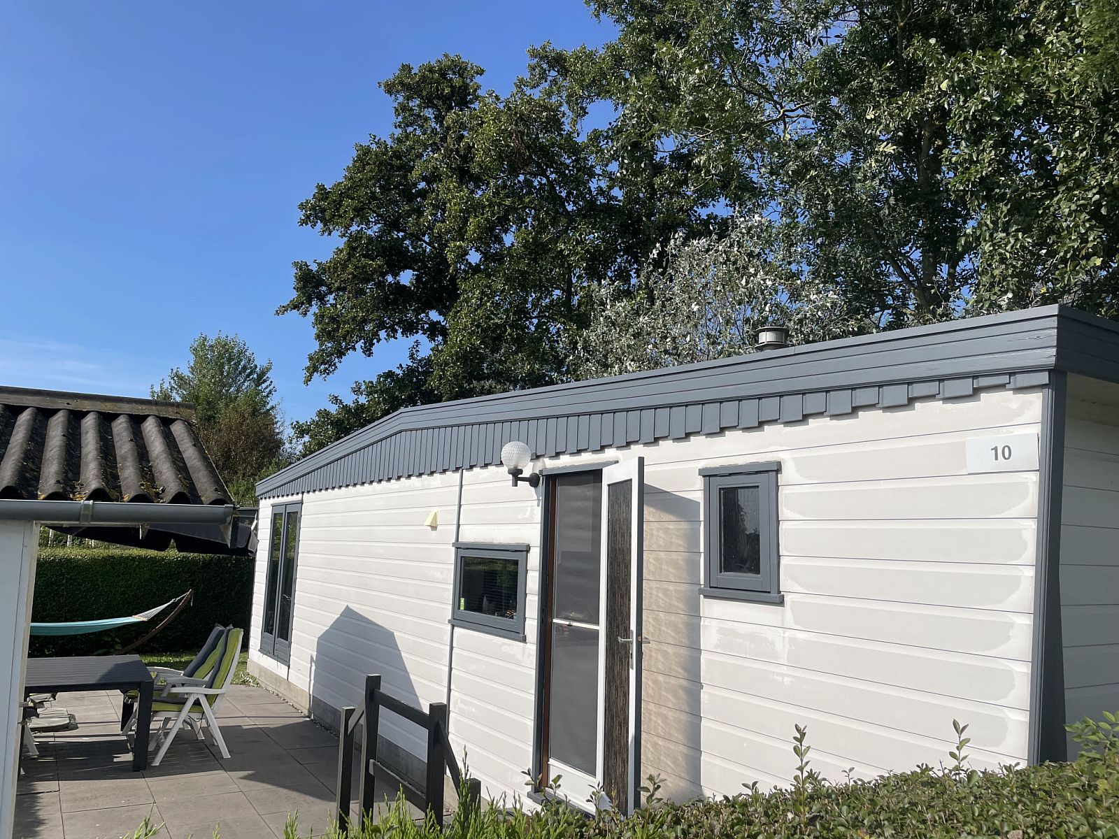 Guest house 631650 - Holiday property Zeeuws-Vlaanderen - Vakantiehuis NV 10 - Beach Resort Nieuwvliet Bad