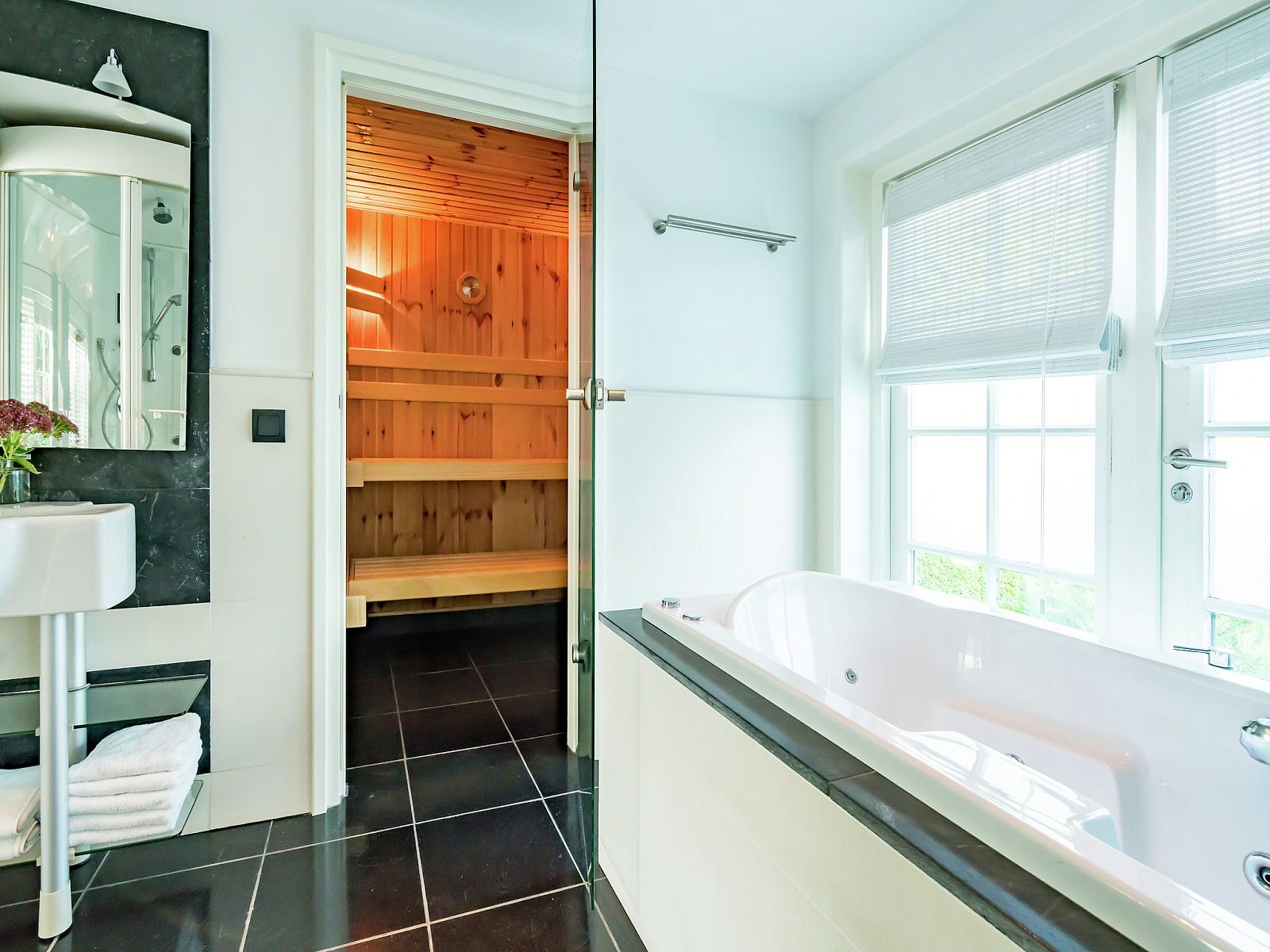 Guest house 640211 - Chalet Zuid-Beveland - Casa Duo