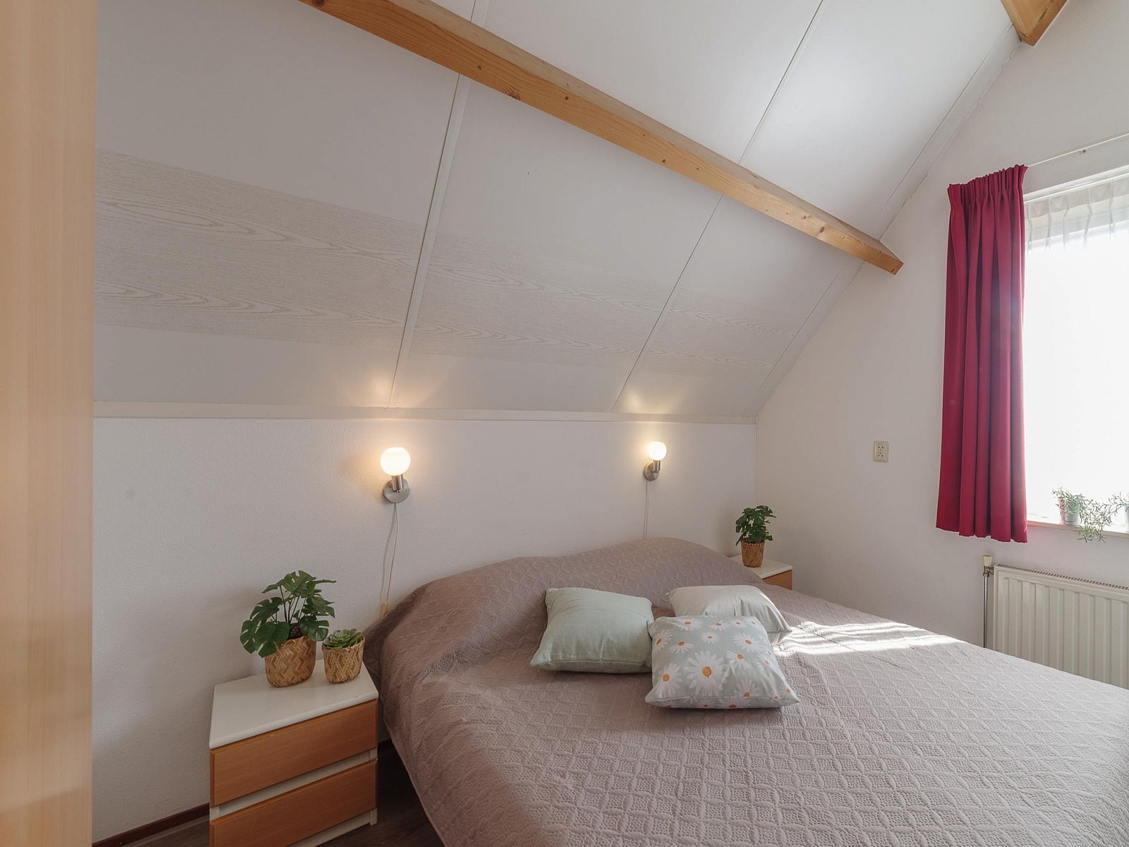 Guest house 6406234 - Holiday property Zuid-Beveland - Villapark De Oesterbaai 75