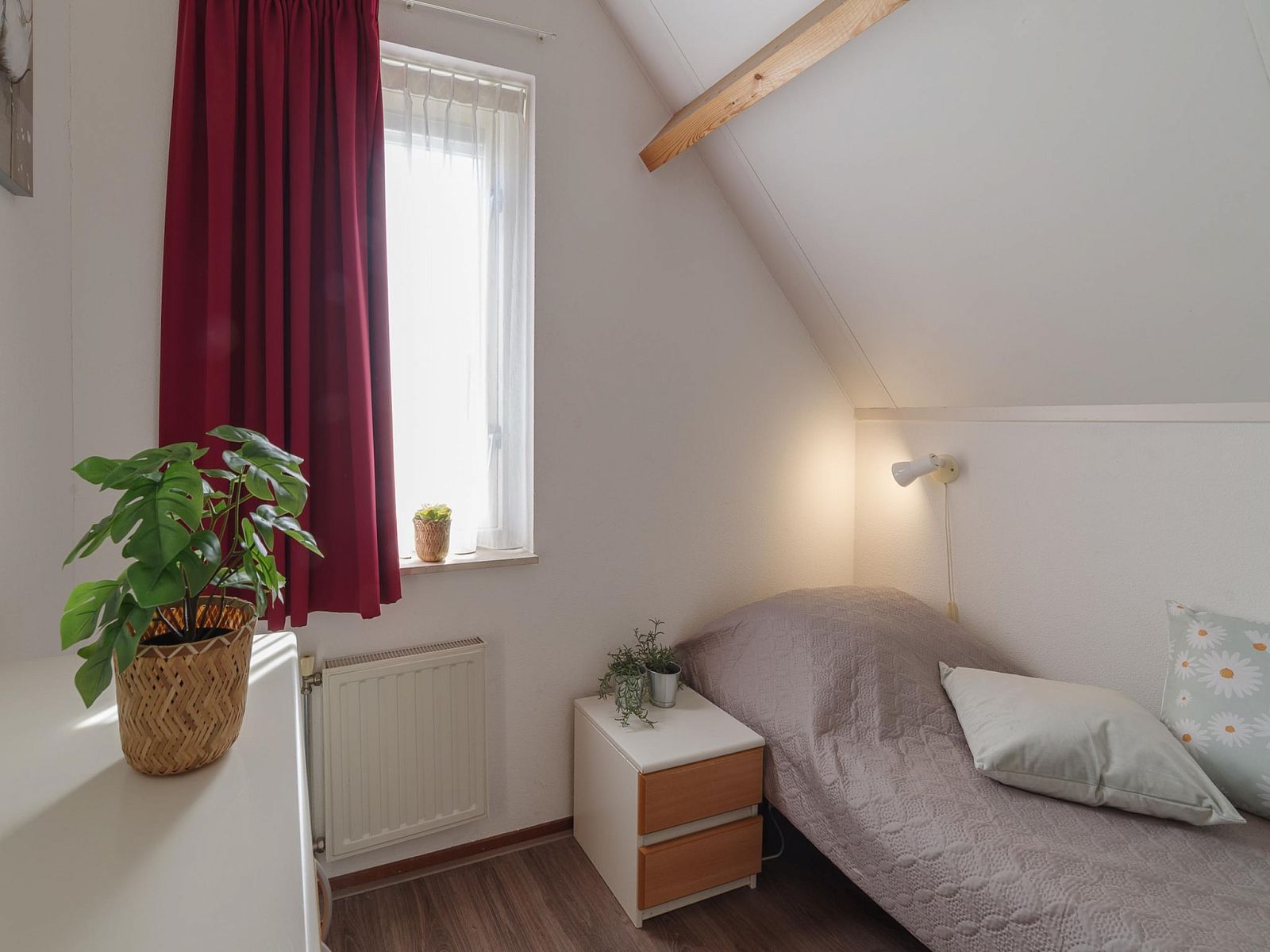 Guest house 6406234 - Holiday property Zuid-Beveland - Villapark De Oesterbaai 75