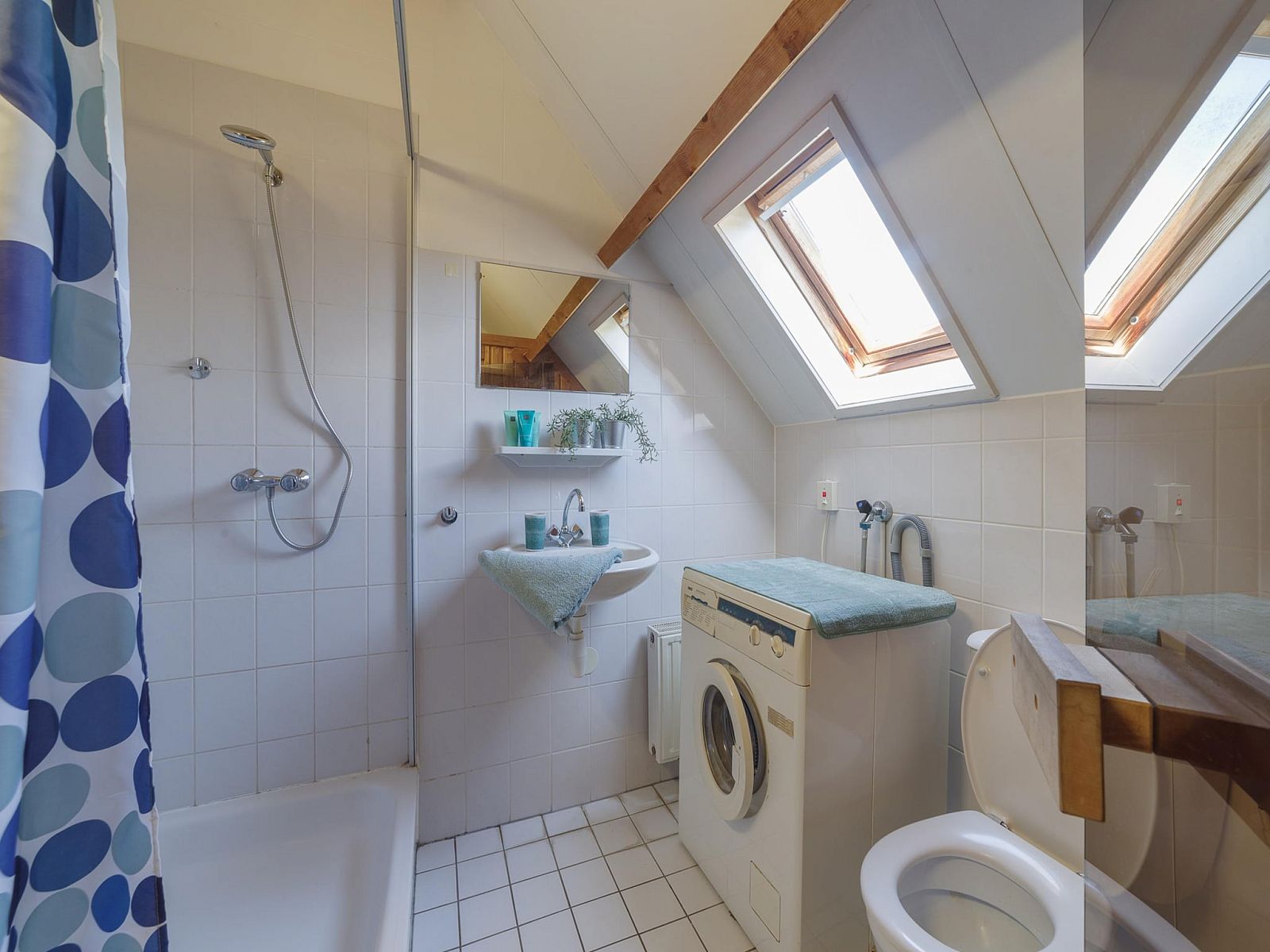 Guest house 6406234 - Holiday property Zuid-Beveland - Villapark De Oesterbaai 75