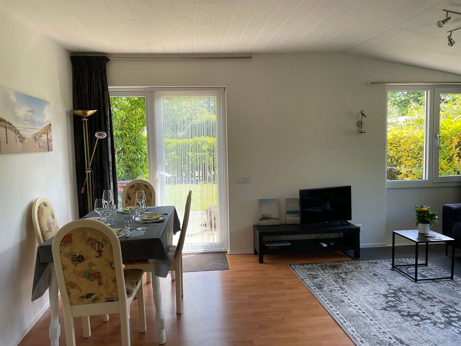 Guest house 640823 - Holiday property Zuid-Beveland - Vakantiehuis Sunshine