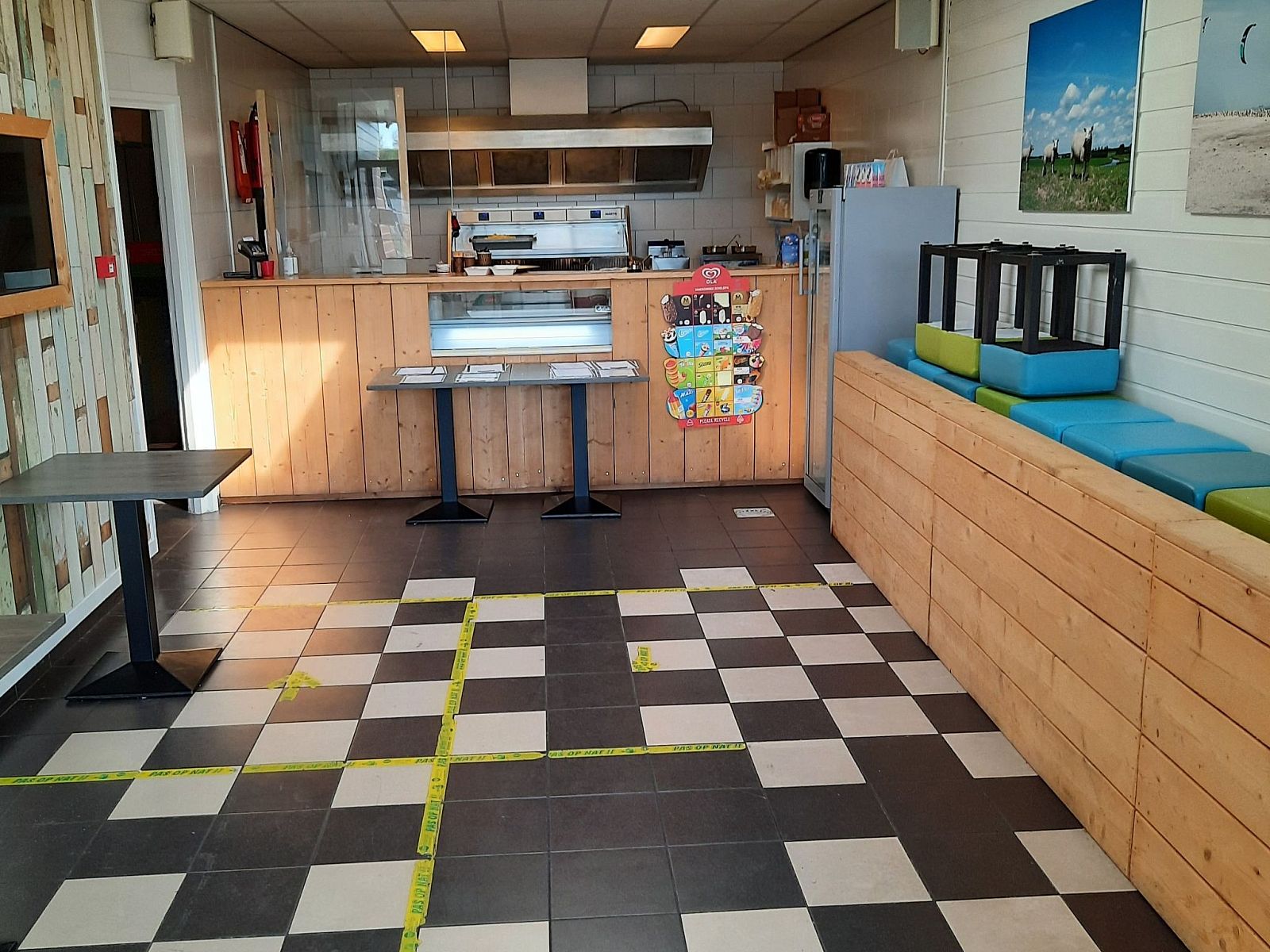 Guest house 640825 - Apartment Zuid-Beveland - Appartement Mobilheim "Camping Scheldeoord"