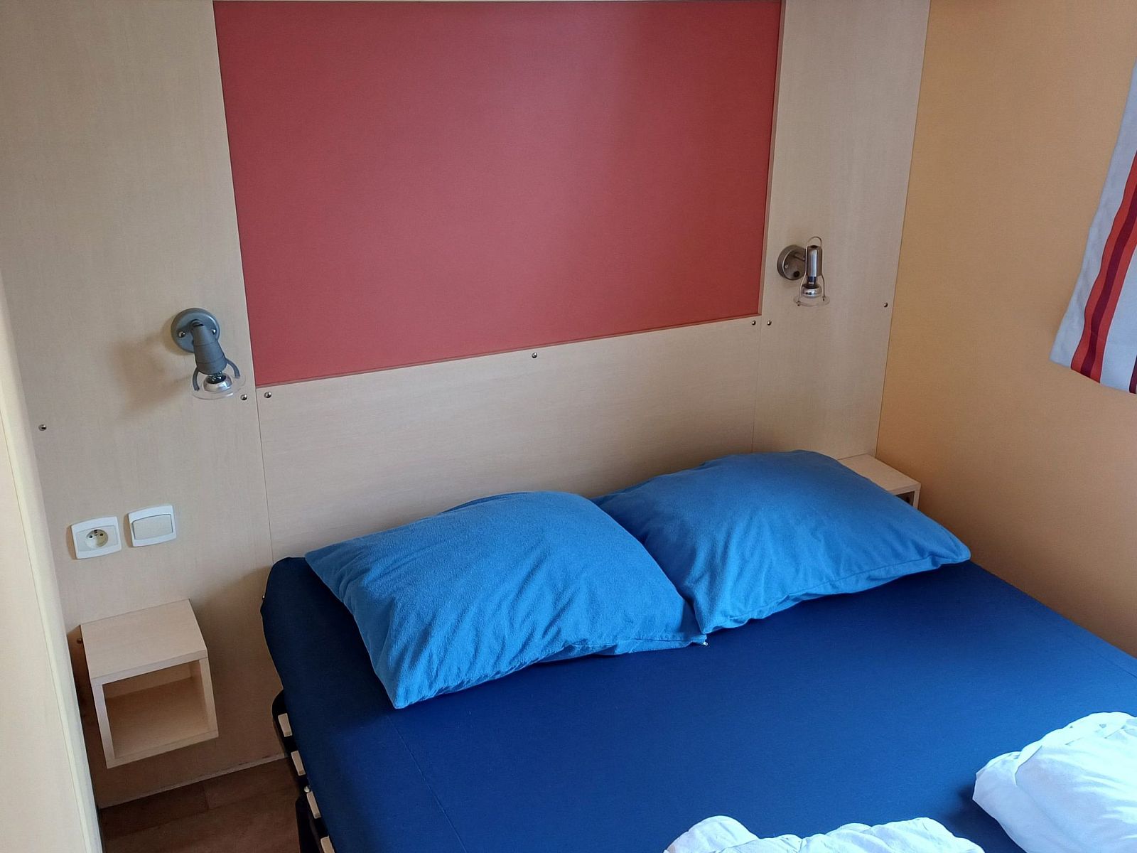 Guest house 640825 - Apartment Zuid-Beveland - Appartement Mobilheim "Camping Scheldeoord"