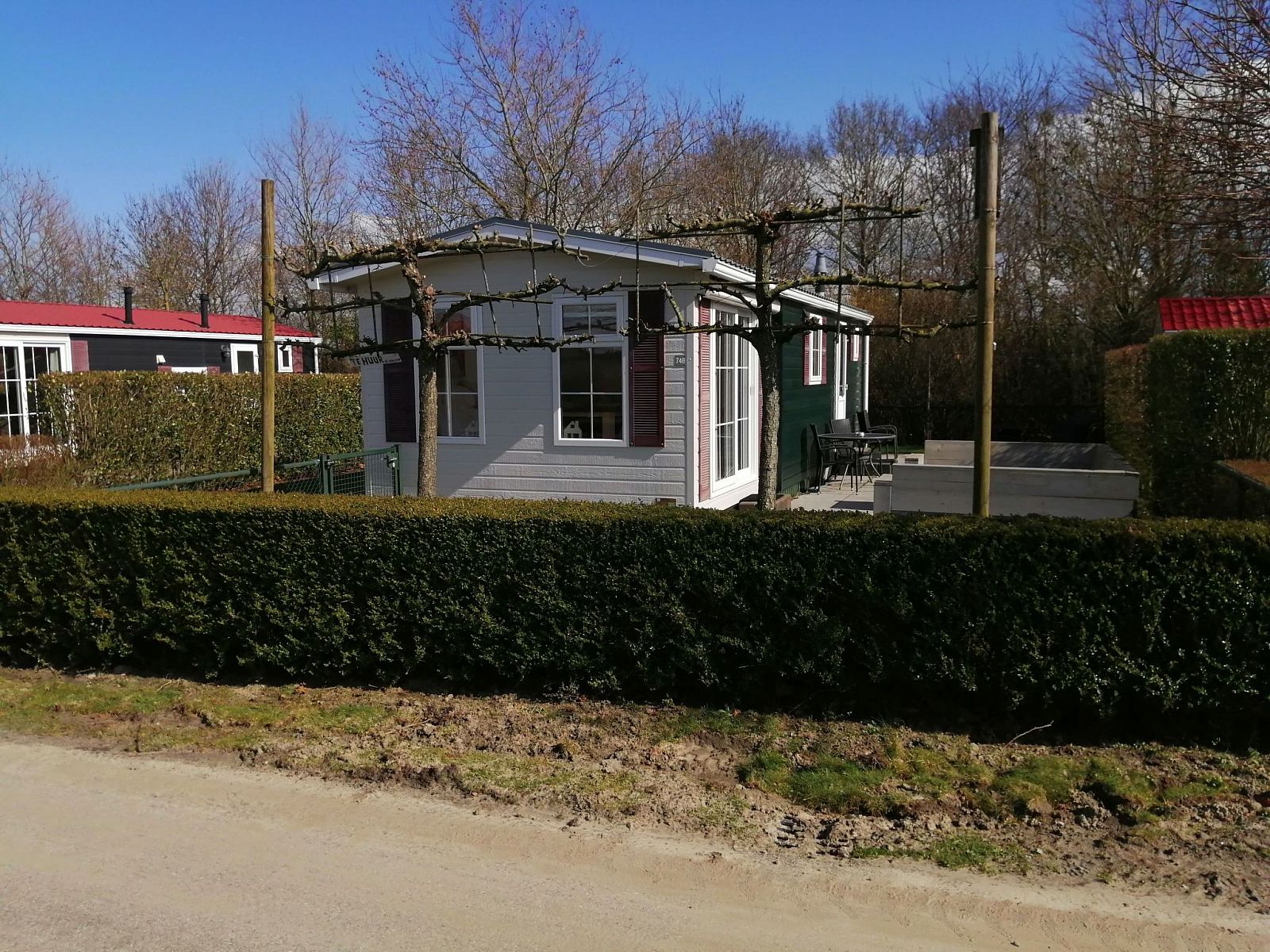 Unterkunft 640827 - Ferienhaus Zuid-Beveland - Vakantiehuis Gemütliches Chalet mit Terrasse