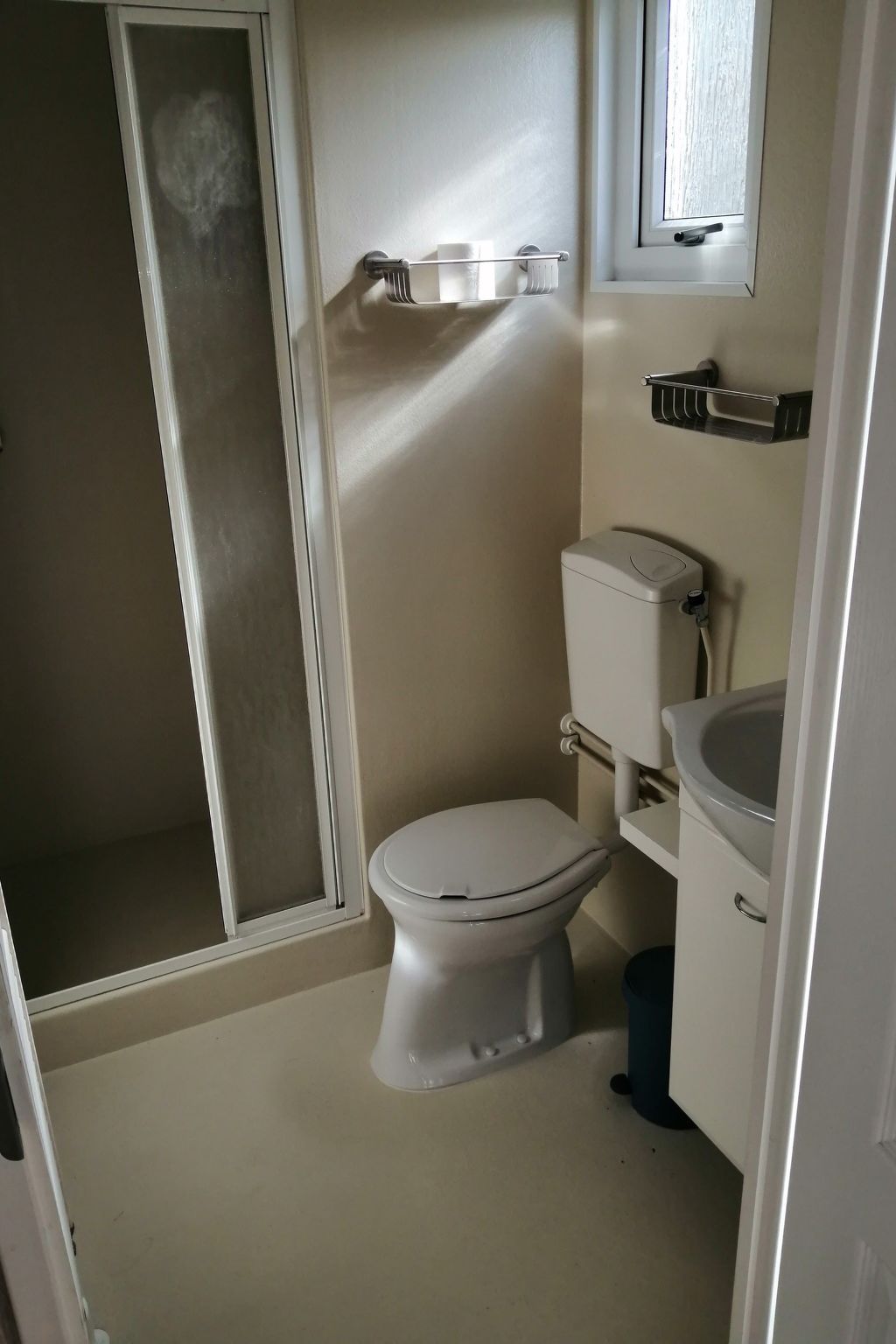 Unterkunft 640827 - Ferienhaus Zuid-Beveland - Vakantiehuis Gemütliches Chalet mit Terrasse