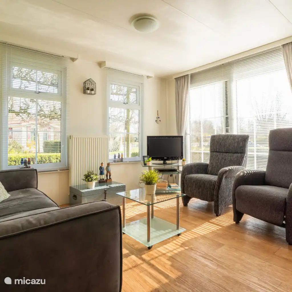 Verblijf 640833 - Chalet Zuid-Beveland - Chalet op vakantiepark Baarland 704