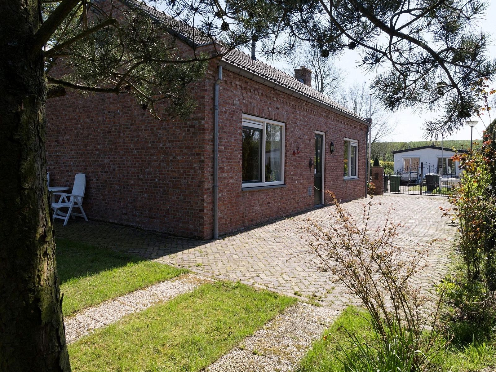 Unterkunft 640839 - Ferienhaus Zuid-Beveland - Strandwoning Baarland in Zeeland