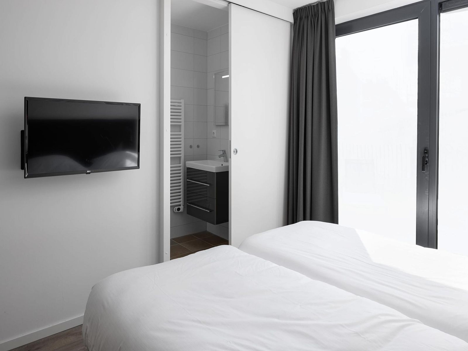 Guest house 642066 - Holiday property Zuid-Beveland - Park Veerse Kreek 8