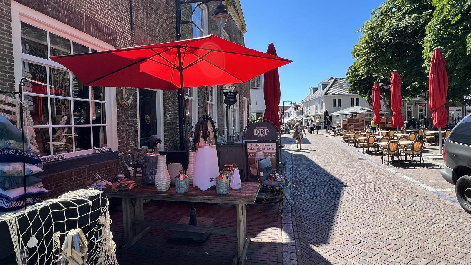 Charmant historisch gebouw in de buurt van VZ1114 Vakantieappartement in Ouddorp.