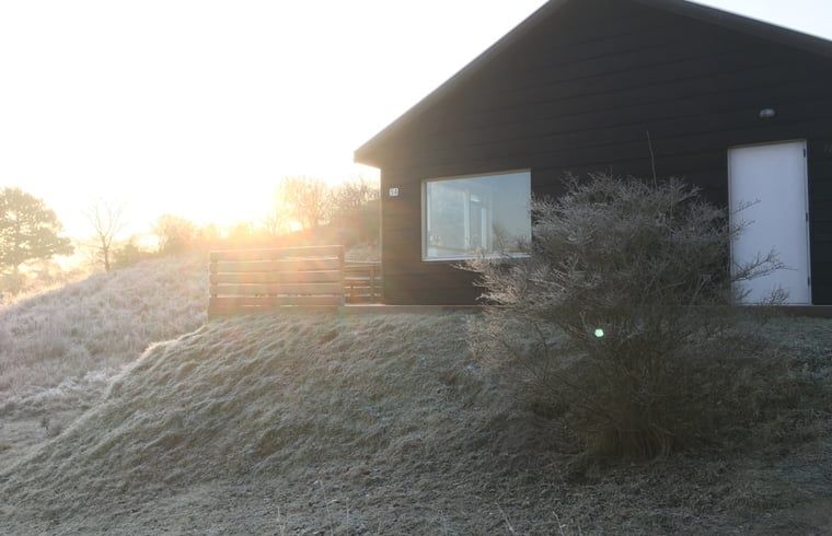 Zonsopgang bij Vakantiehuis in Ouddorp, Goeree-Overflakkee, Zuid-Holland.
