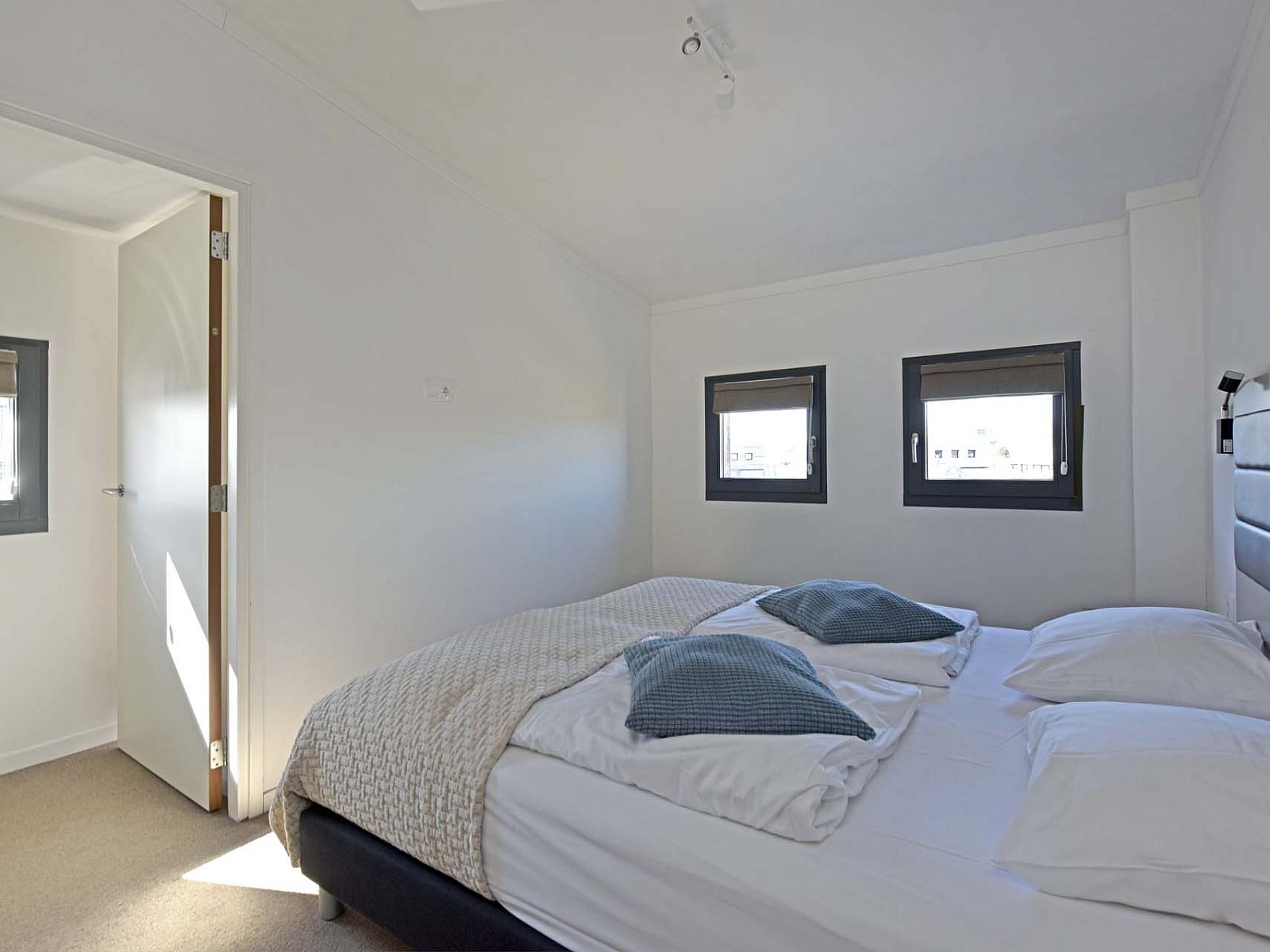 Unterkunft 6601161 - Ferienhaus Goeree-Overflakkee - Geschakelde woning in Ouddorp