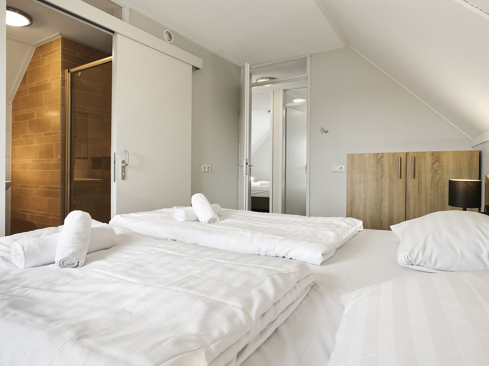 Unterkunft 6601166 - Bungalow Goeree-Overflakkee - Strand Resort Ouddorp Duin | 6-persoons villa - Zeeduin | 6E