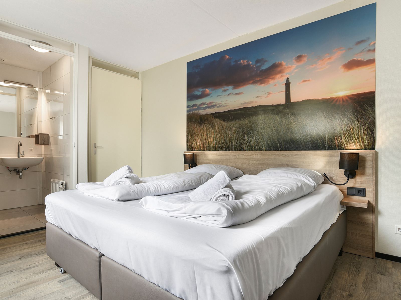 Verblijf 6601195 - Bungalow Goeree-Overflakkee - Strand Resort Ouddorp Duin | 8-persoons villa - Kijkduin | 8