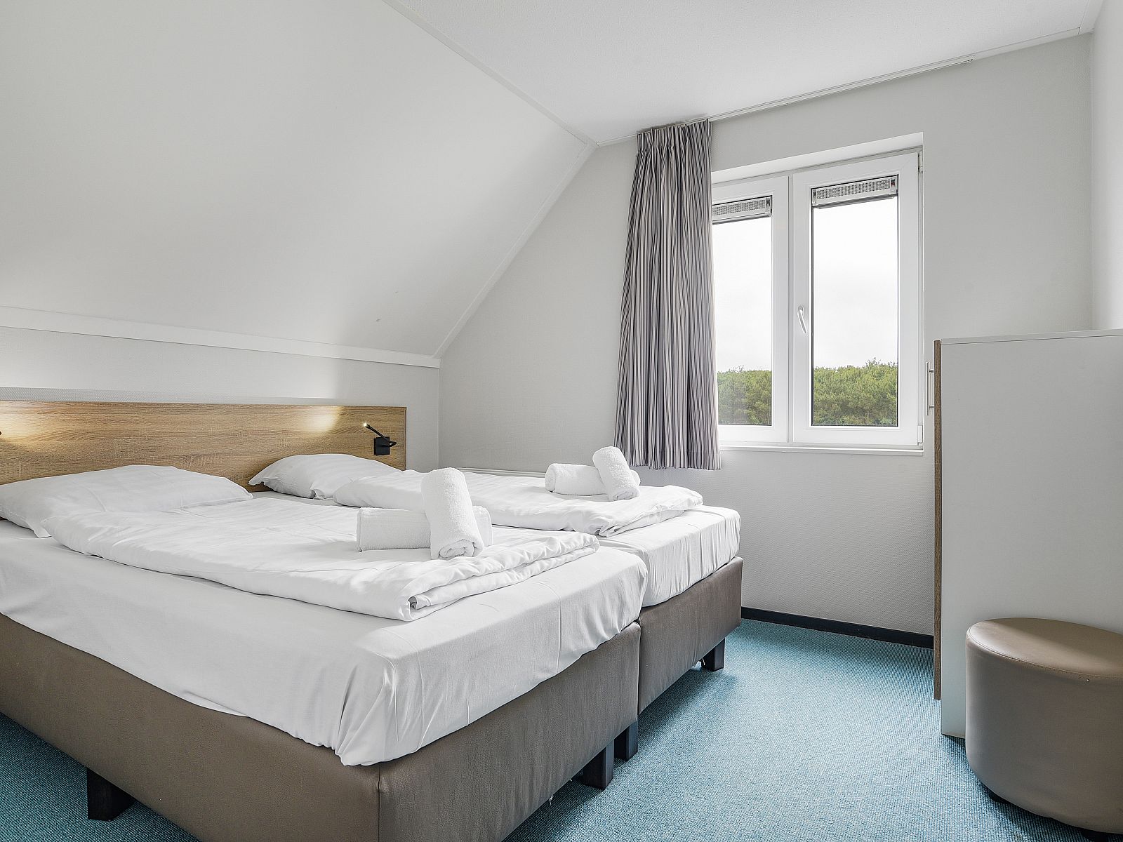 Verblijf 6601196 - Bungalow Goeree-Overflakkee - Strand Resort Ouddorp Duin | 10-persoons villa - Arduin | 10