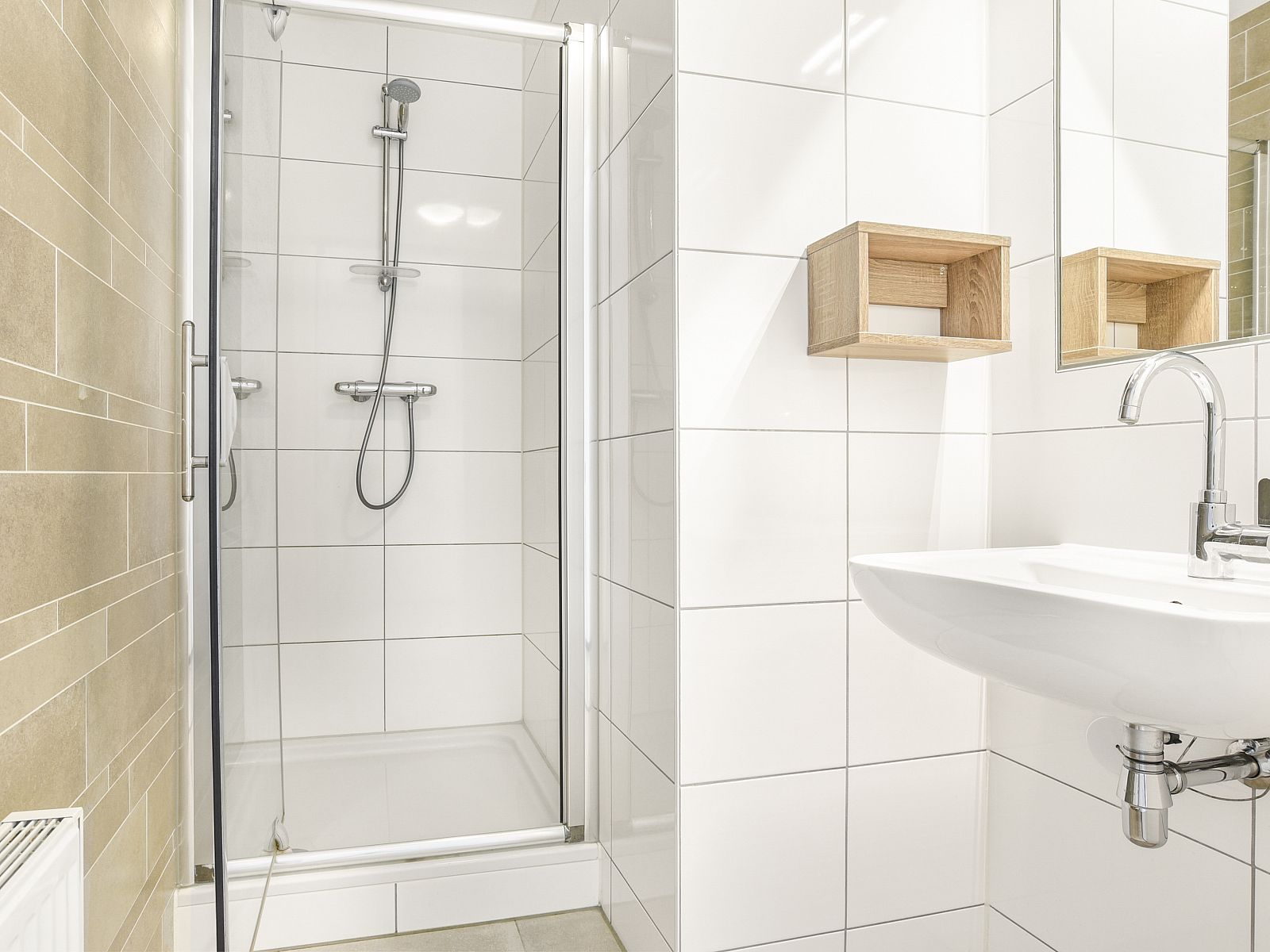 Verblijf 6601198 - Bungalow Goeree-Overflakkee - Strand Resort Ouddorp Duin | 24-persoons villa - Sterduin | 