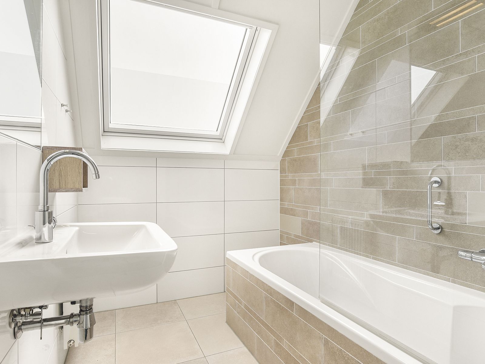 Verblijf 6601198 - Bungalow Goeree-Overflakkee - Strand Resort Ouddorp Duin | 24-persoons villa - Sterduin | 