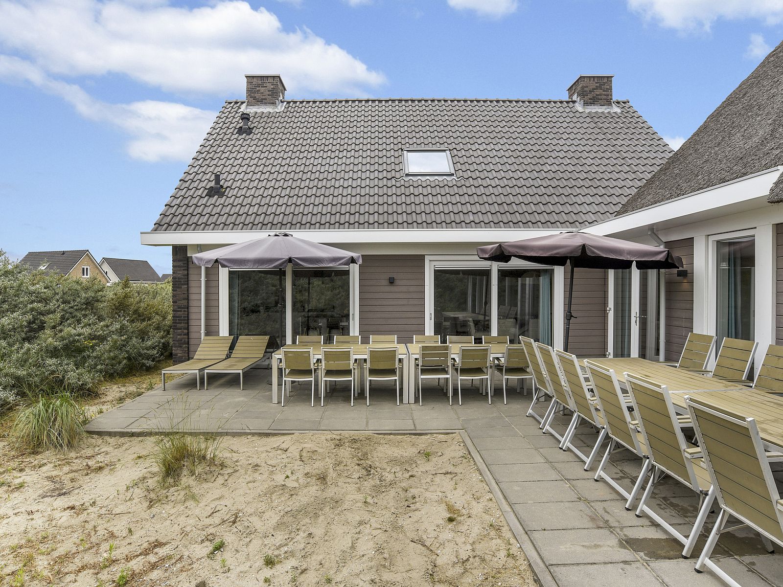 Verblijf 6601198 - Bungalow Goeree-Overflakkee - Strand Resort Ouddorp Duin | 24-persoons villa - Sterduin | 