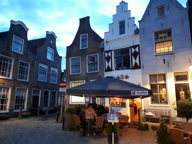 Guest house 6601206 - Chalet Schouwen-Duiveland - Chalet Sunrise met prive strandtuin