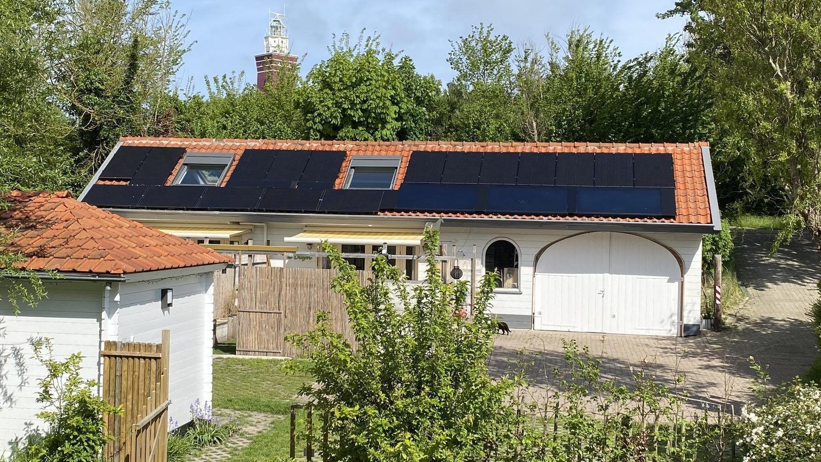 Privater Jacuzzi im Ferienhaus VZ991 in Ouddorp, perfekt zum Entspannen.