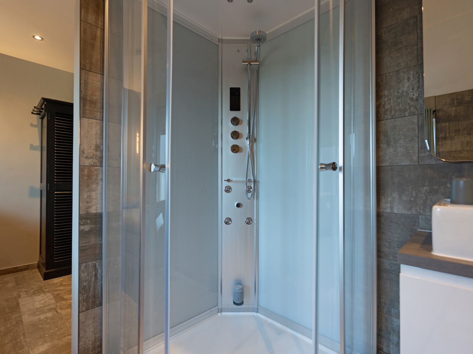 Stapelbed in ZH415 vakantiehuis, Ouddorp, Zuid-Holland met knusse sfeer en praktische indeling.