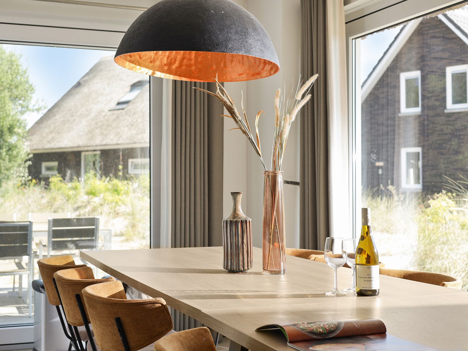 Guest house 660145 - Bungalow Goeree-Overflakkee - Strand Resort Ouddorp Duin | 12-persoons villa - Oudduin | 1