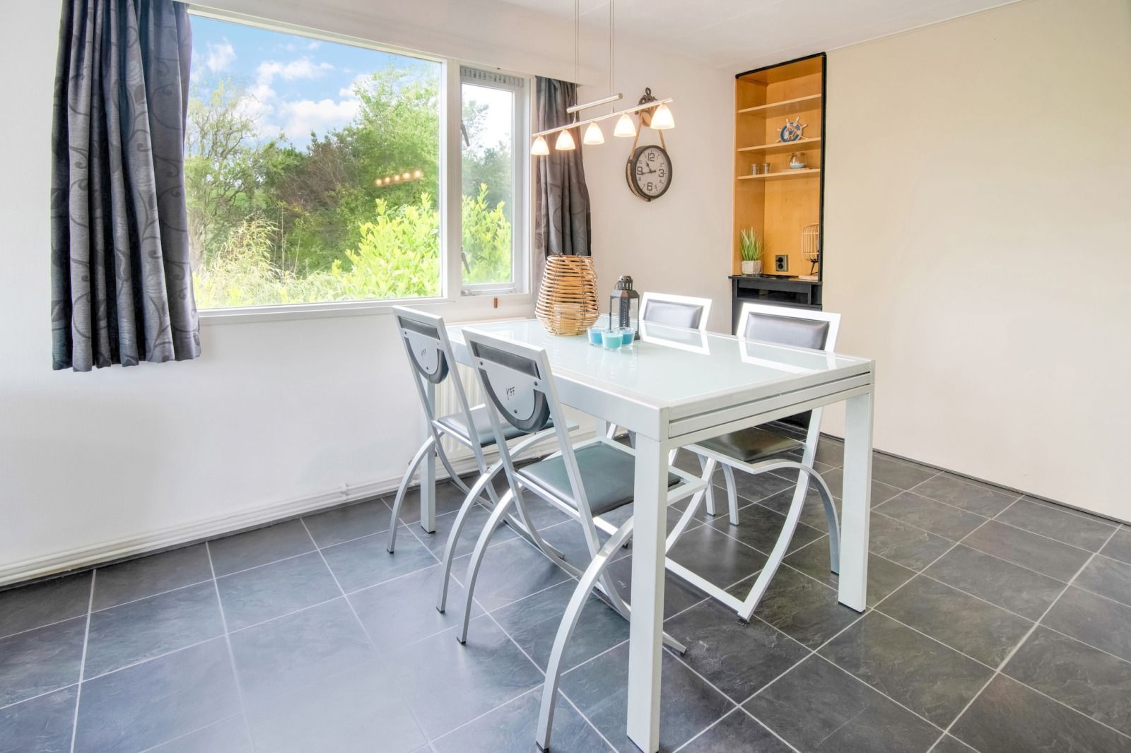 Guest house 660619 - Holiday property Goeree-Overflakkee - Villa «Avondrood»