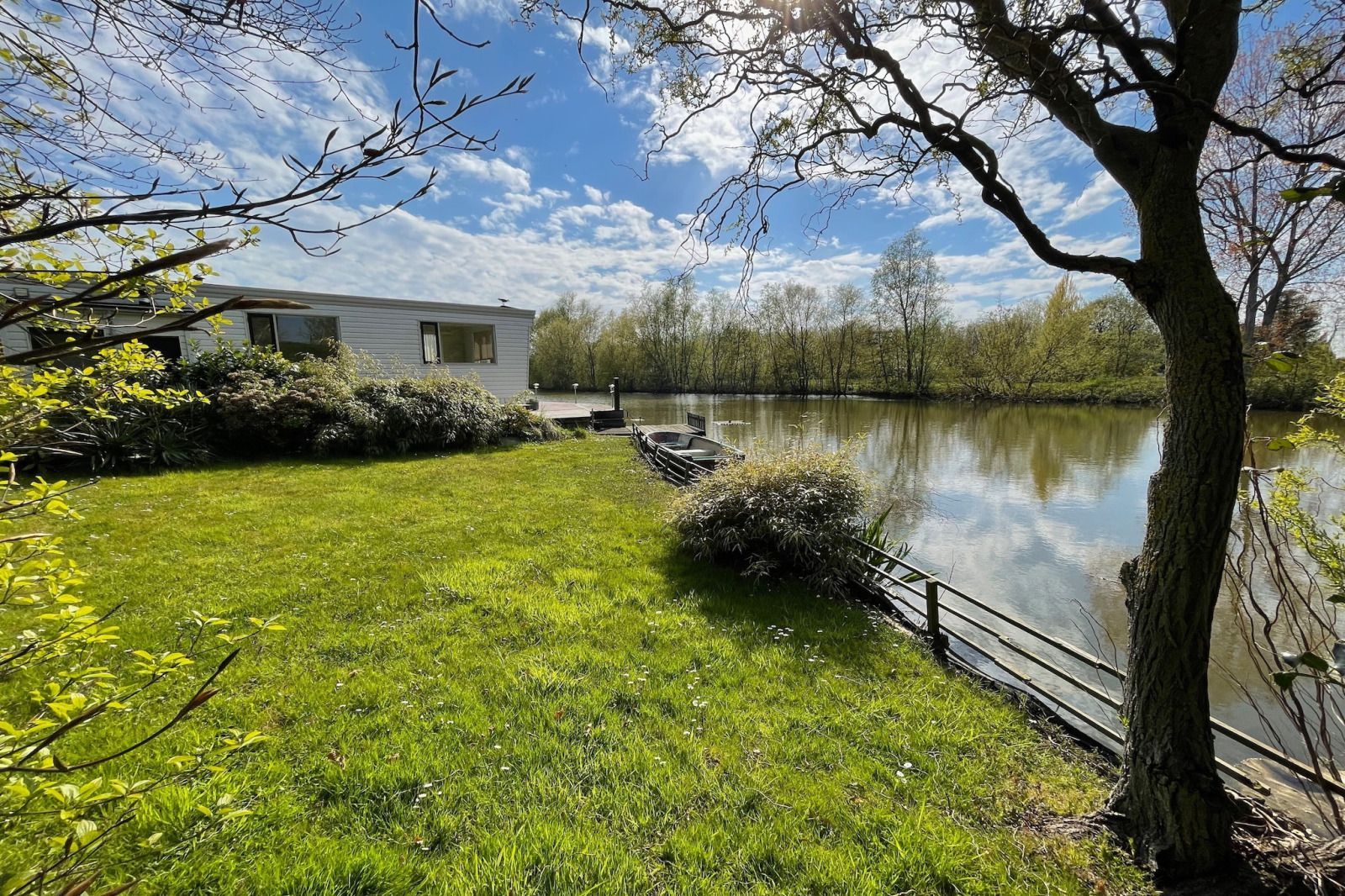Guest house 660619 - Holiday property Goeree-Overflakkee - Villa «Avondrood»