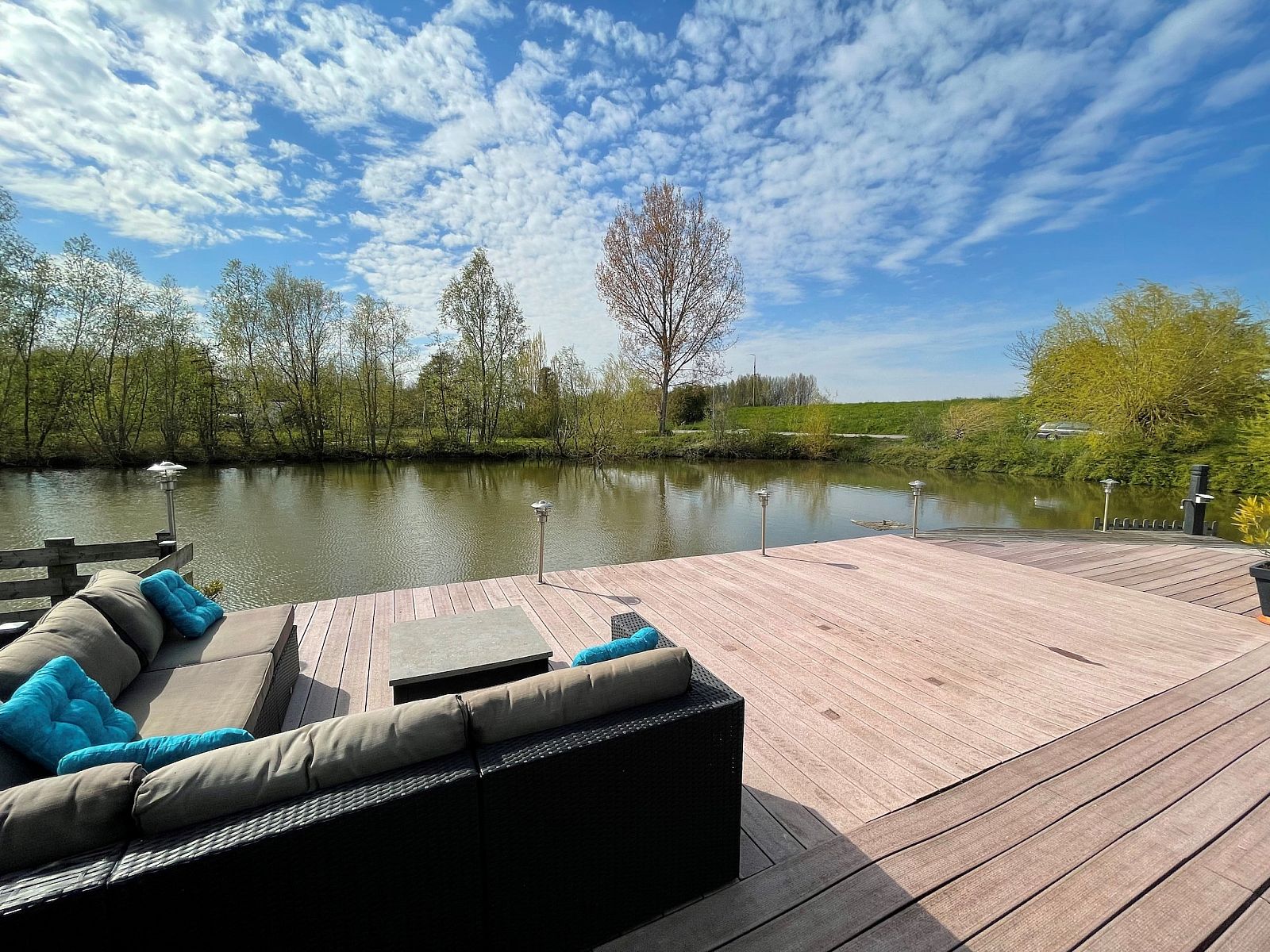 Guest house 660620 - Holiday property Goeree-Overflakkee - Villa Avondrood