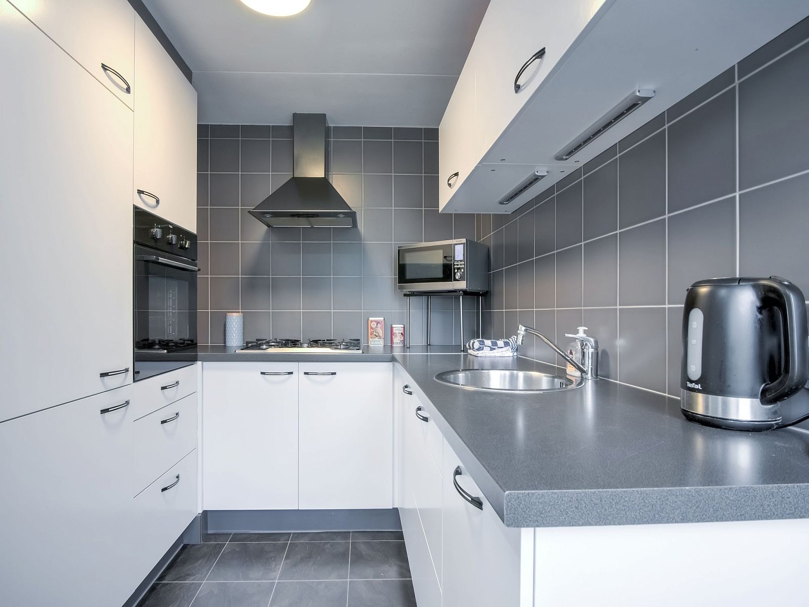 Guest house 660620 - Holiday property Goeree-Overflakkee - Villa Avondrood
